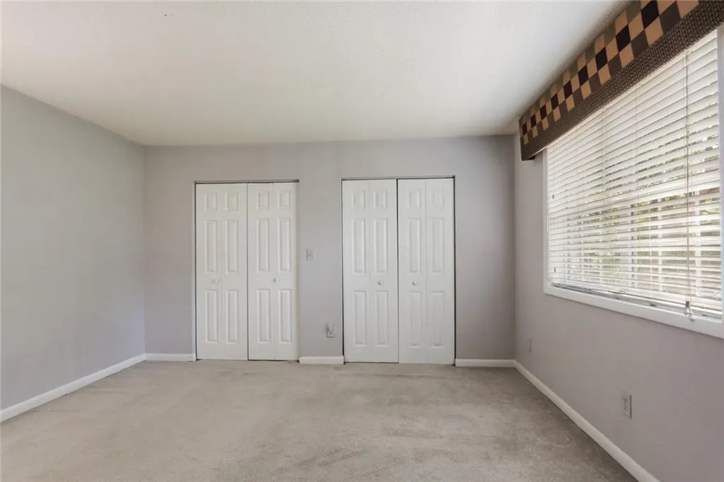 6900 Roswell Road Unit K2, Atlanta, Georgia 30328, 3 Bedrooms Bedrooms, ,2 BathroomsBathrooms,Residential,Sold,6900 Roswell Road Unit K2,6691775