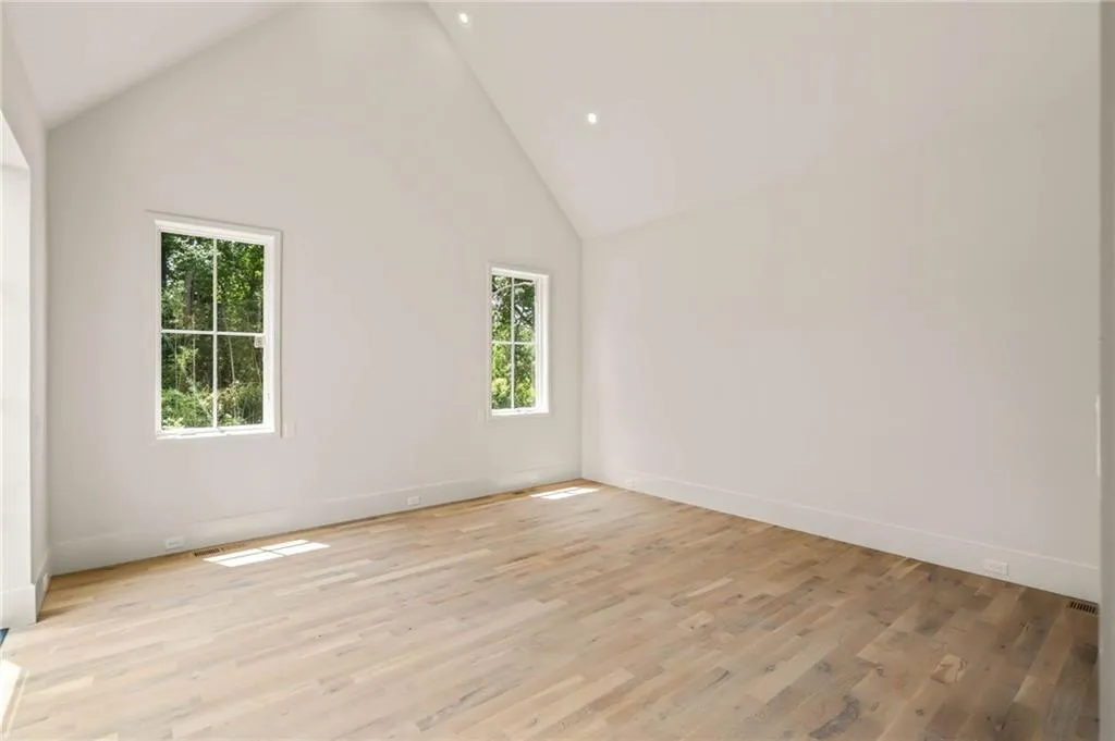 240 Danbury Lane Nw, Atlanta, Georgia 30327, 4 Bedrooms Bedrooms, ,4 BathroomsBathrooms,Residential,Sold,240 Danbury Lane Nw,7474643