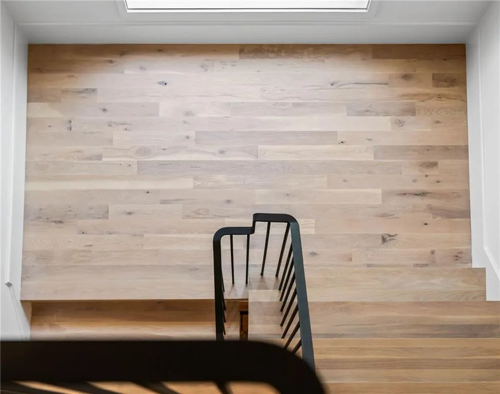 240 Danbury Lane Nw, Atlanta, Georgia 30327, 4 Bedrooms Bedrooms, ,4 BathroomsBathrooms,Residential,Sold,240 Danbury Lane Nw,7474643