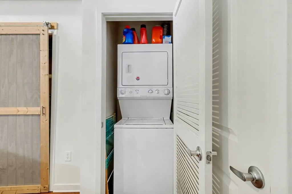 In-Unit Laundry