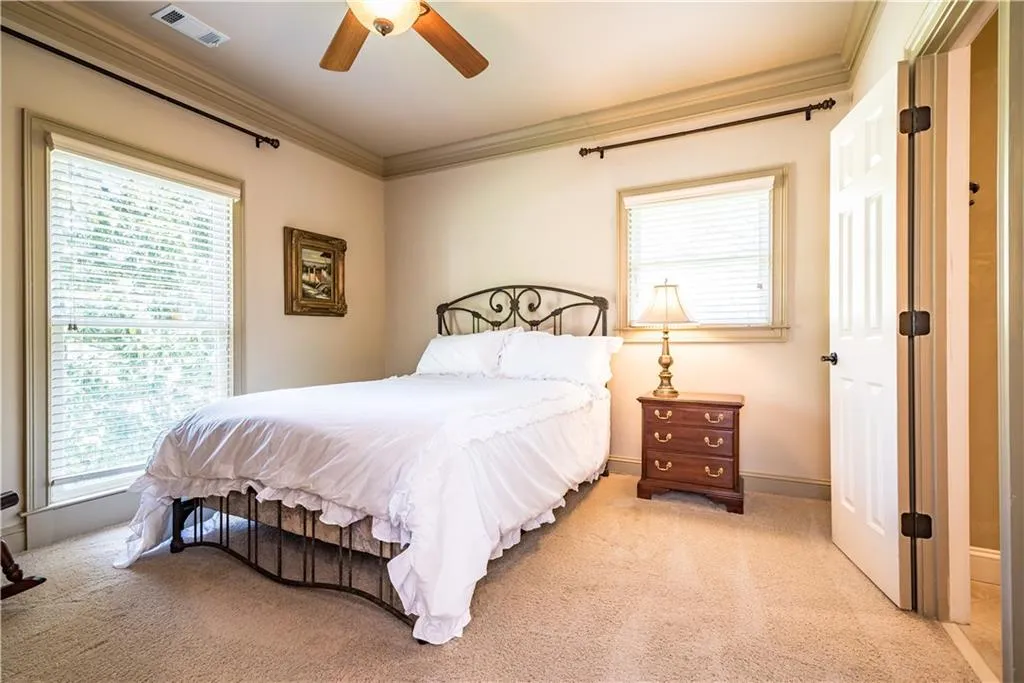 480 Riverside Parkway, Sandy Springs, Georgia 30328, 5 Bedrooms Bedrooms, ,4 BathroomsBathrooms,Residential,Sold,480 Riverside Parkway,5910284
