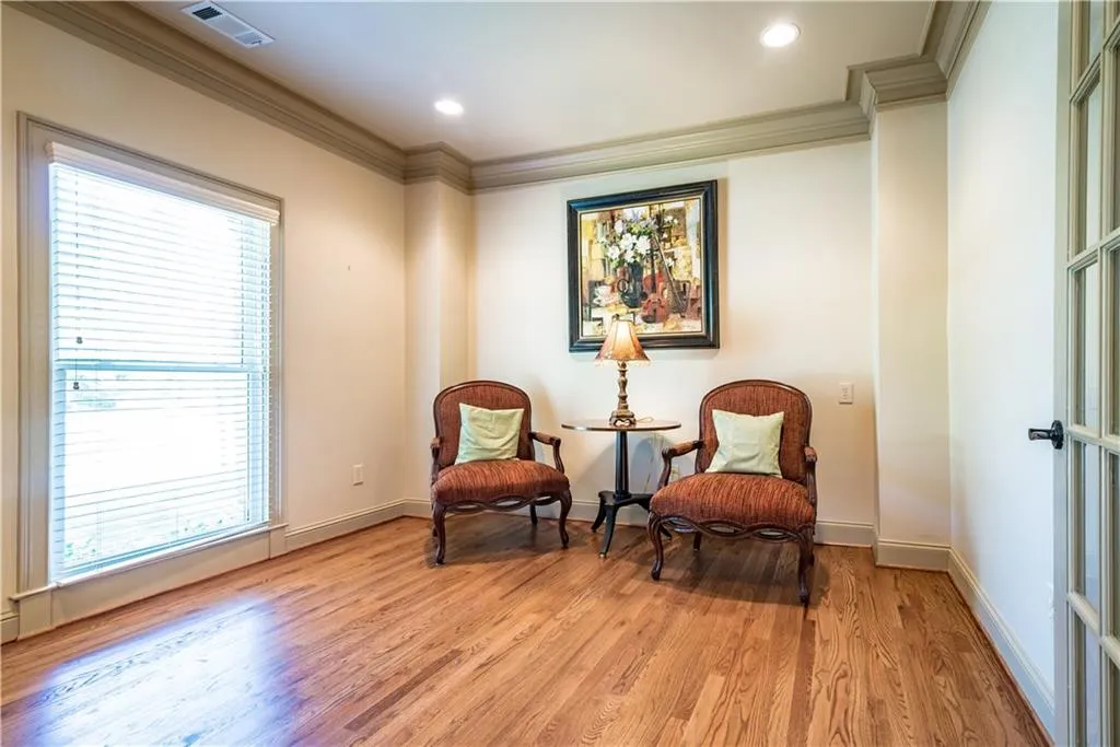 480 Riverside Parkway, Sandy Springs, Georgia 30328, 5 Bedrooms Bedrooms, ,4 BathroomsBathrooms,Residential,Sold,480 Riverside Parkway,5910284