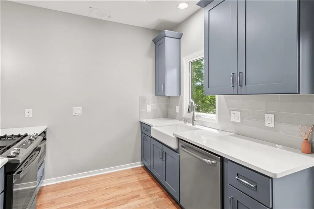 2180 Millennium Way Ne, Atlanta, Georgia 30319, 2 Bedrooms Bedrooms, ,2 BathroomsBathrooms,Residential,For Sale,2180 Millennium Way Ne,7636715