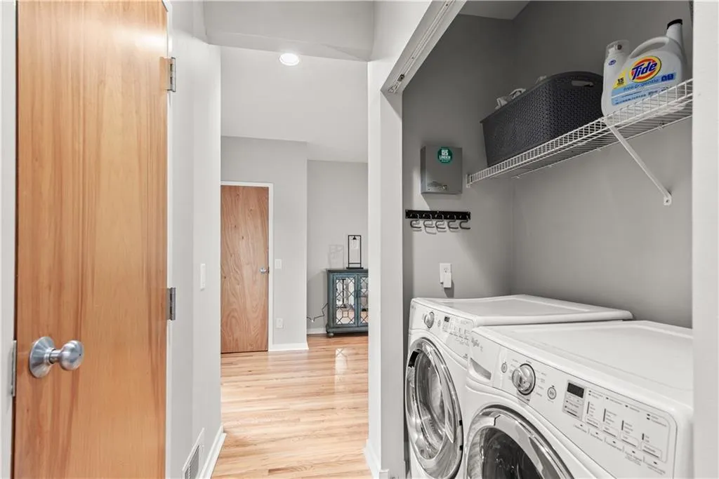 2180 Millennium Way Ne, Atlanta, Georgia 30319, 2 Bedrooms Bedrooms, ,2 BathroomsBathrooms,Residential,For Sale,2180 Millennium Way Ne,7636715
