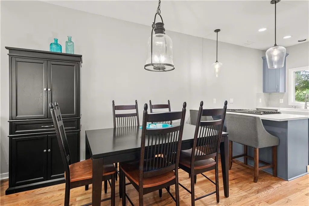 2180 Millennium Way Ne, Atlanta, Georgia 30319, 2 Bedrooms Bedrooms, ,2 BathroomsBathrooms,Residential,For Sale,2180 Millennium Way Ne,7636715