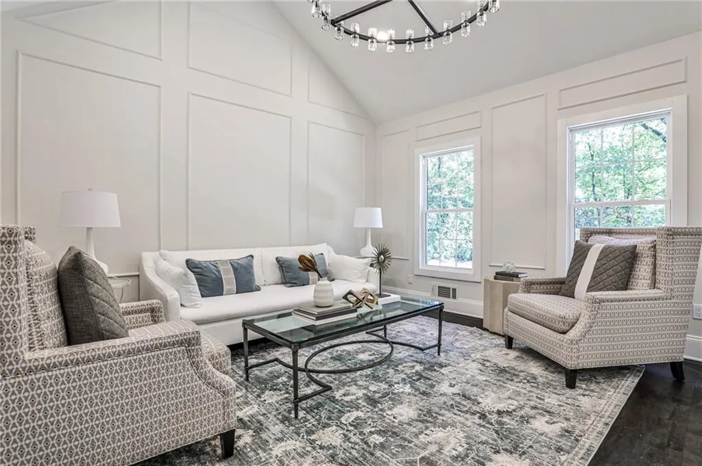 4730 Paran Valley Nw, Atlanta, Georgia 30327, 6 Bedrooms Bedrooms, ,6 BathroomsBathrooms,Residential,For Sale,4730 Paran Valley Nw,7674380