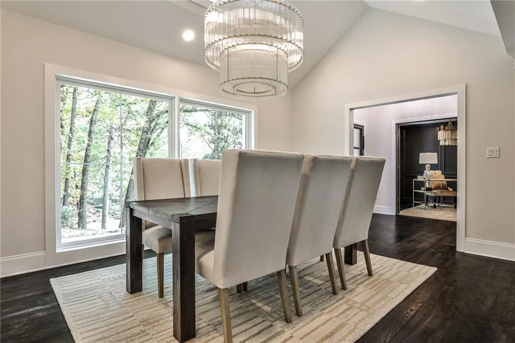 4730 Paran Valley Nw, Atlanta, Georgia 30327, 6 Bedrooms Bedrooms, ,6 BathroomsBathrooms,Residential,For Sale,4730 Paran Valley Nw,7674380