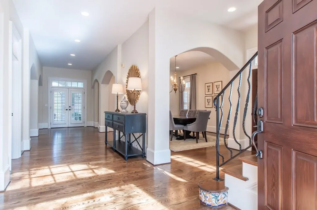 2636 Dobbs Circle Nw, Atlanta, Georgia 30327, 4 Bedrooms Bedrooms, ,4 BathroomsBathrooms,Residential,Sold,2636 Dobbs Circle Nw,5659945
