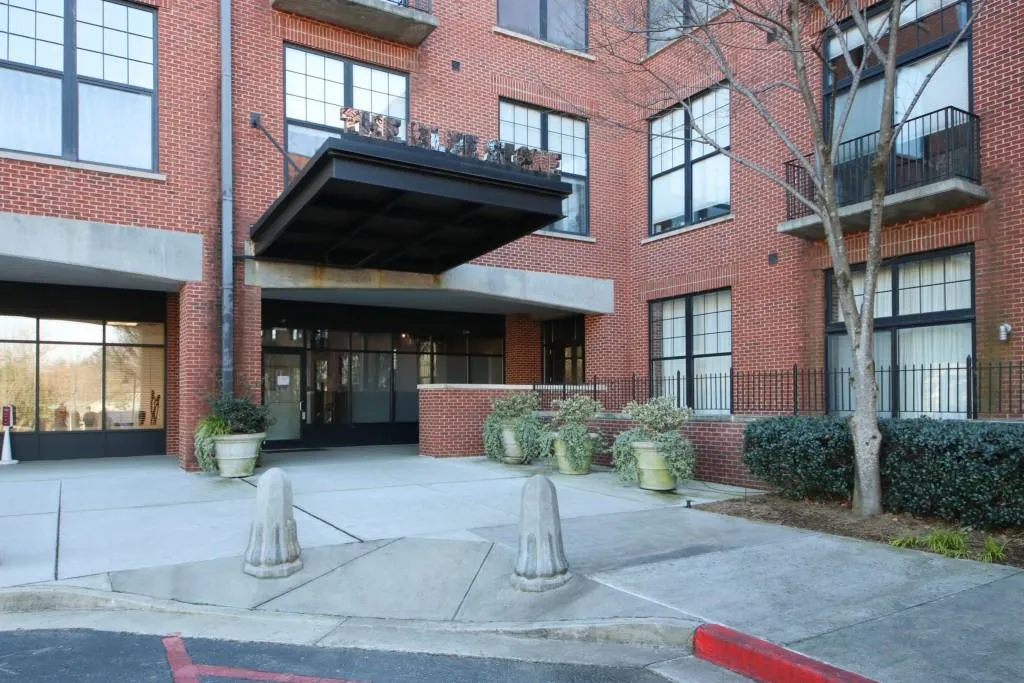 6105 Blue Stone Road Unit 101, Sandy Springs, Georgia 30328, 1 Bedroom Bedrooms, ,1 BathroomBathrooms,Residential,Sold,6105 Blue Stone Road Unit 101,6830867