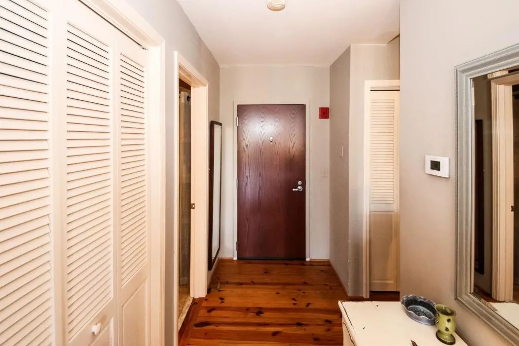 6105 Blue Stone Road Unit 101, Sandy Springs, Georgia 30328, 1 Bedroom Bedrooms, ,1 BathroomBathrooms,Residential,Sold,6105 Blue Stone Road Unit 101,6830867