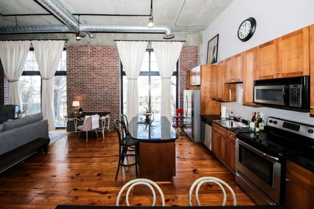 6105 Blue Stone Road Unit 101, Sandy Springs, Georgia 30328, 1 Bedroom Bedrooms, ,1 BathroomBathrooms,Residential,Sold,6105 Blue Stone Road Unit 101,6830867