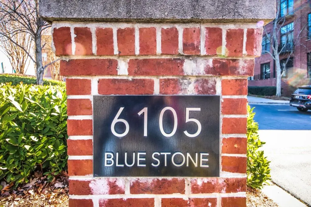 6105 Blue Stone Road Unit 101, Sandy Springs, Georgia 30328, 1 Bedroom Bedrooms, ,1 BathroomBathrooms,Residential,Sold,6105 Blue Stone Road Unit 101,6830867