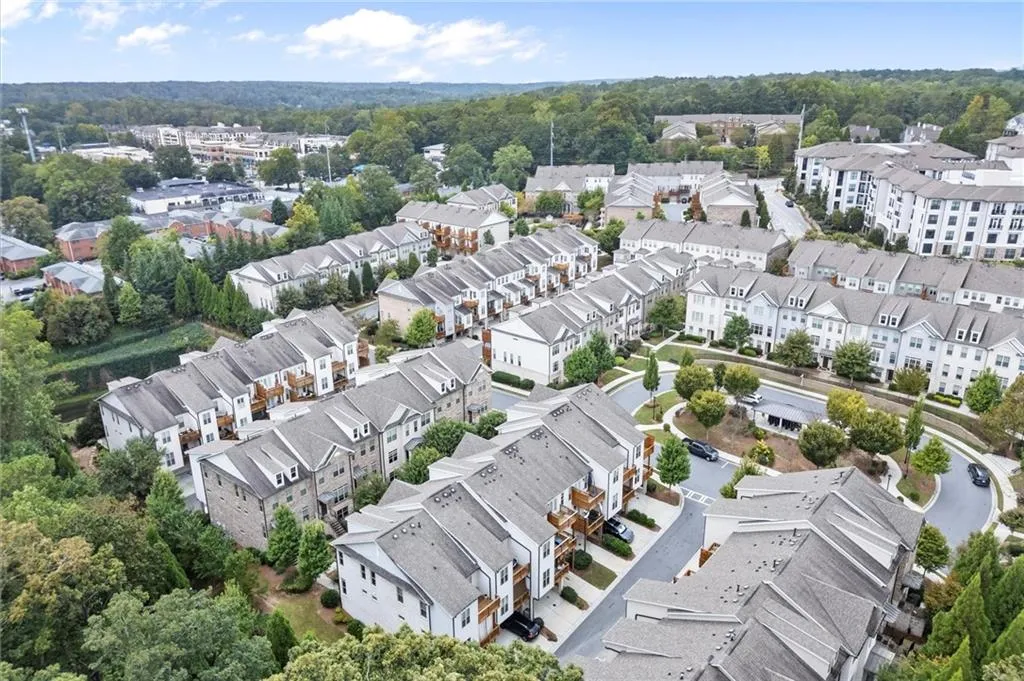 4335 Parkside Place, Atlanta, Georgia 30342, 2 Bedrooms Bedrooms, ,2 BathroomsBathrooms,Residential,For Sale,4335 Parkside Place,7662129
