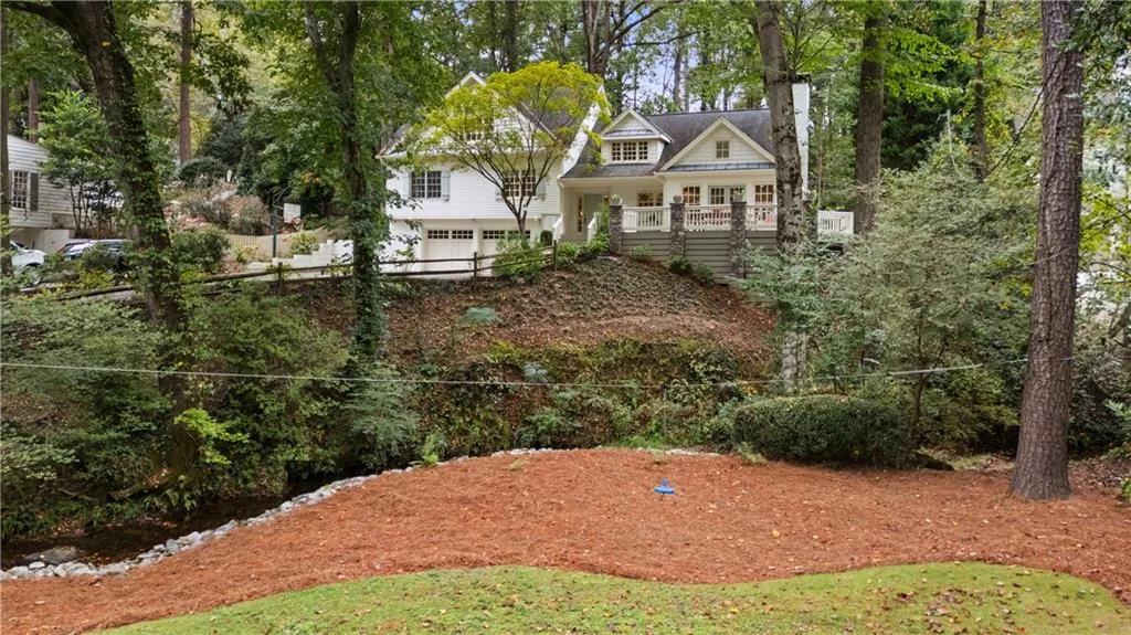 2772 Mornington Drive Nw, Atlanta, Georgia 30327, 5 Bedrooms Bedrooms, ,4 BathroomsBathrooms,Residential,For Sale,2772 Mornington Drive Nw,7665836
