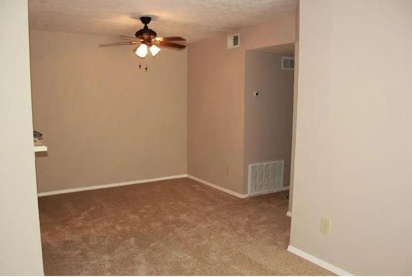 1107 Natchez Trace, Dunwoody, Georgia 30350, 2 Bedrooms Bedrooms, ,1 BathroomBathrooms,Residential,Sold,1107 Natchez Trace,5890554