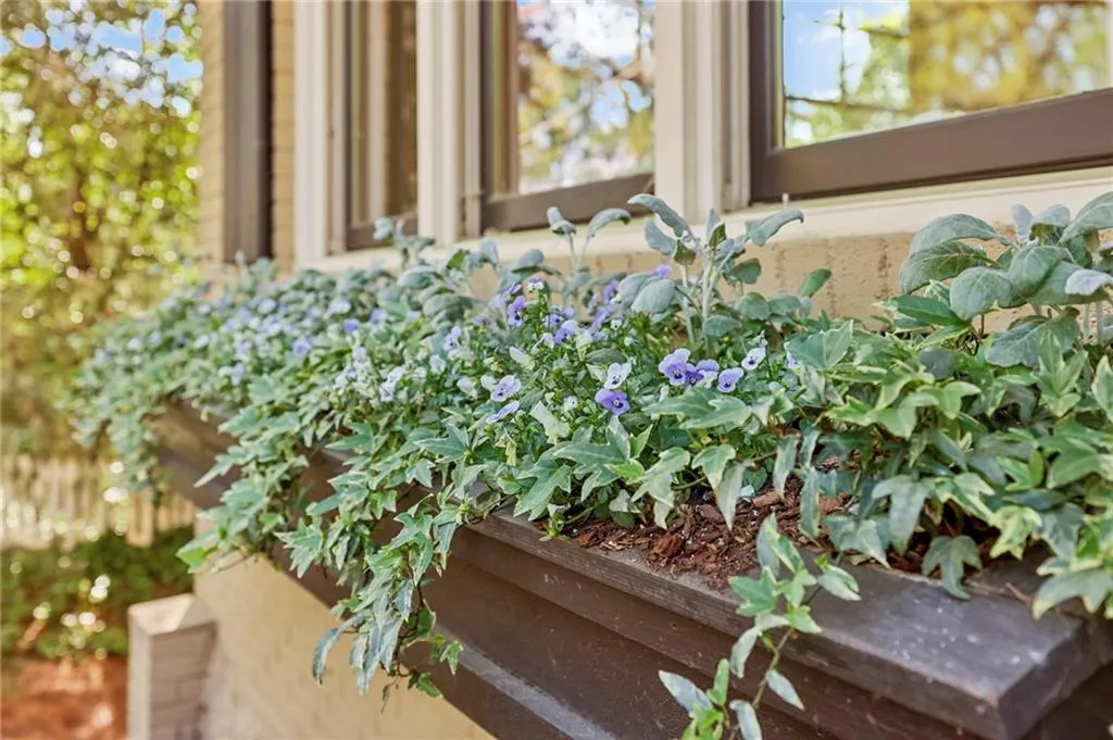 279 Lakeview Avenue Ne, Atlanta, Georgia 30305, 4 Bedrooms Bedrooms, 0 ,4 BathroomsBathrooms,Residential,For Sale,279 Lakeview Avenue Ne,7647938