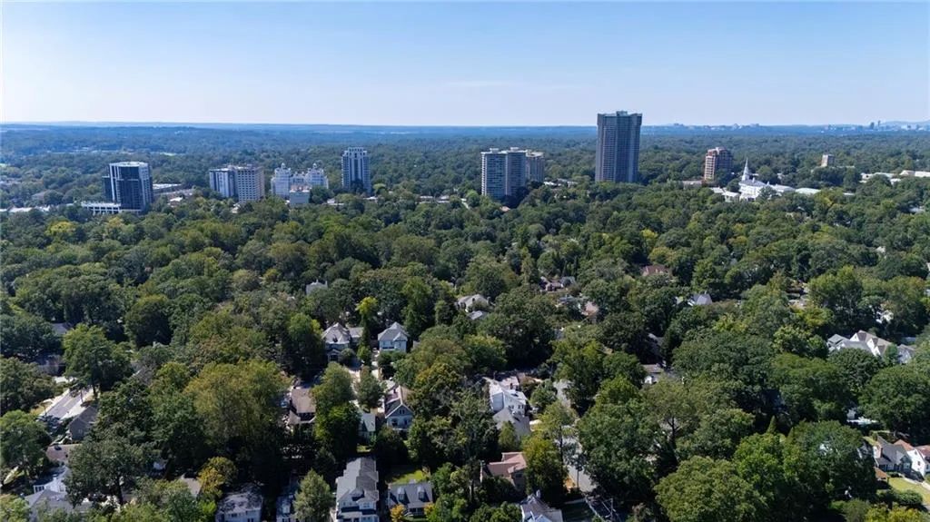 279 Lakeview Avenue Ne, Atlanta, Georgia 30305, 4 Bedrooms Bedrooms, ,4 BathroomsBathrooms,Residential,For Sale,279 Lakeview Avenue Ne,7647938