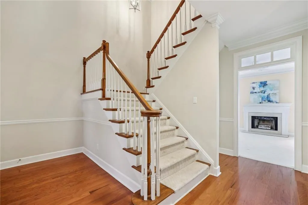 7155 Roswell Road Ne Unit 58, Sandy Springs, Georgia 30328, 2 Bedrooms Bedrooms, ,2 BathroomsBathrooms,Residential,For Sale,7155 Roswell Road Ne Unit 58,7655903