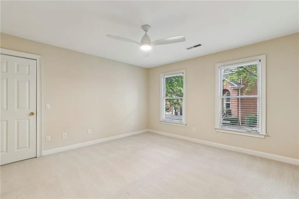 7155 Roswell Road Ne Unit 58, Sandy Springs, Georgia 30328, 2 Bedrooms Bedrooms, ,2 BathroomsBathrooms,Residential,For Sale,7155 Roswell Road Ne Unit 58,7655903