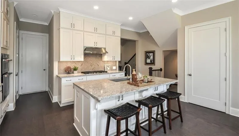 2068 Wheaton Way, Sandy Springs, Georgia 30328, 4 Bedrooms Bedrooms, ,3 BathroomsBathrooms,Residential,Sold,2068 Wheaton Way,6071205