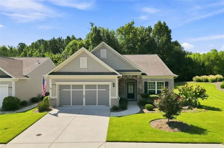 Welcome Home, end of street with large side yard.