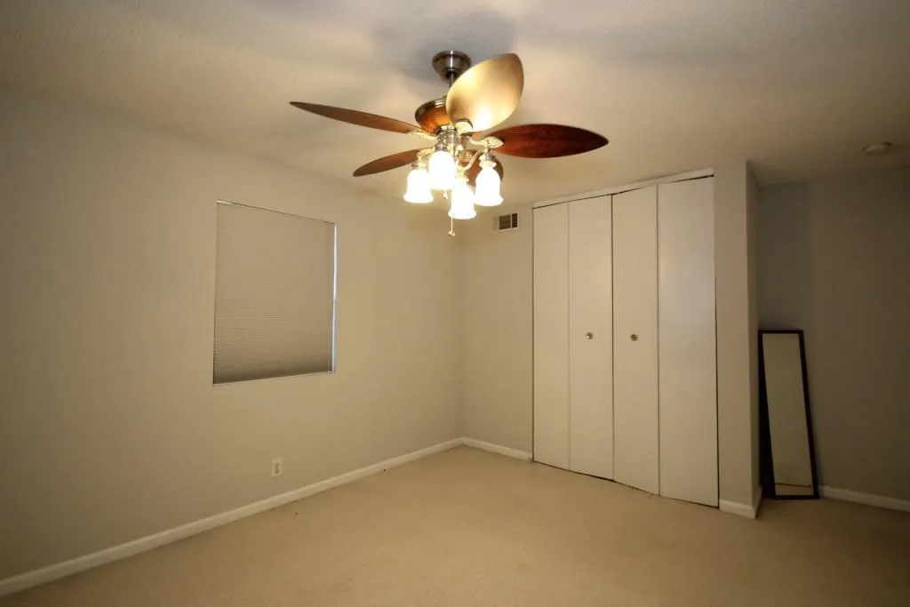 315 Hilderbrand Drive Unit B4, Sandy Springs, Georgia 30328, 2 Bedrooms Bedrooms, ,1 BathroomBathrooms,Residential,Sold,315 Hilderbrand Drive Unit B4,5637064