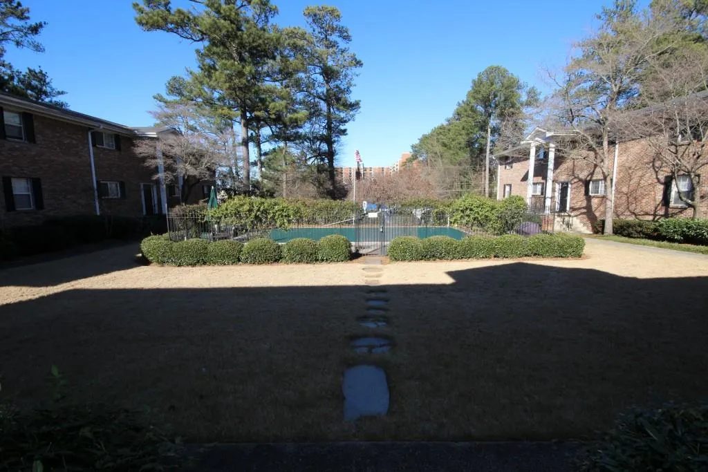 315 Hilderbrand Drive Unit B4, Sandy Springs, Georgia 30328, 2 Bedrooms Bedrooms, ,1 BathroomBathrooms,Residential,Sold,315 Hilderbrand Drive Unit B4,5637064