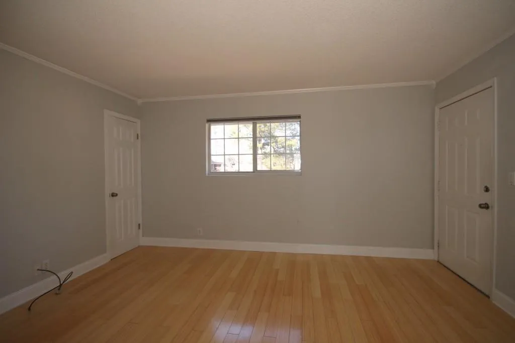 315 Hilderbrand Drive Unit B4, Sandy Springs, Georgia 30328, 2 Bedrooms Bedrooms, ,1 BathroomBathrooms,Residential,Sold,315 Hilderbrand Drive Unit B4,5637064