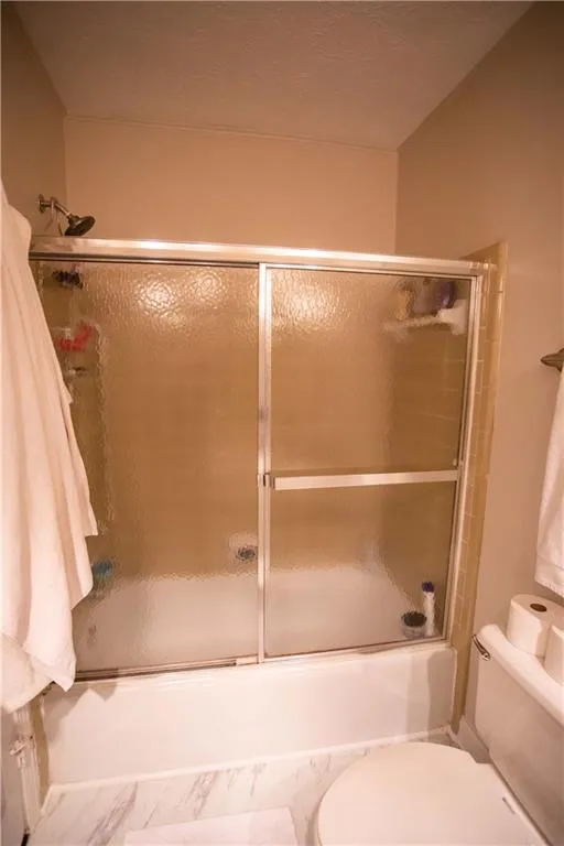 6700 Roswell Road Unit 17a, Sandy Springs, Georgia 30328, 2 Bedrooms Bedrooms, ,1 BathroomBathrooms,Residential,Sold,6700 Roswell Road Unit 17a,6838024