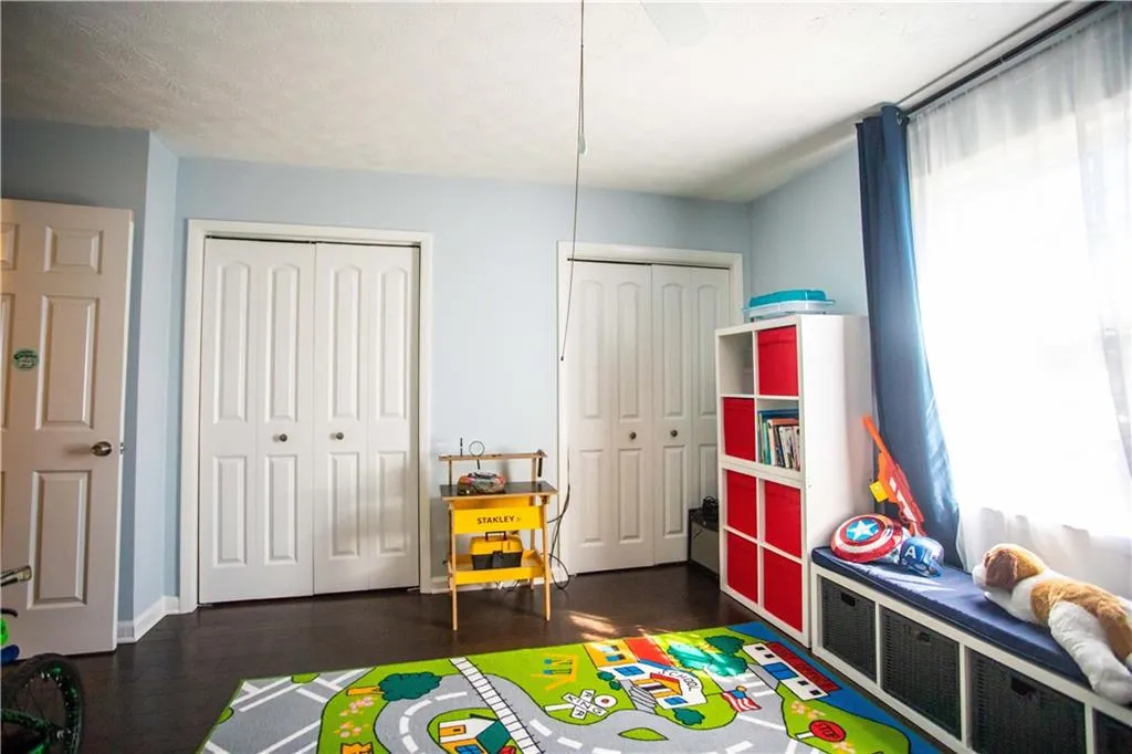 6700 Roswell Road Unit 17a, Sandy Springs, Georgia 30328, 2 Bedrooms Bedrooms, ,1 BathroomBathrooms,Residential,Sold,6700 Roswell Road Unit 17a,6838024