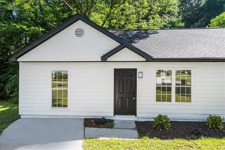 245 Antebellum Circle, Riverdale, Georgia 30274