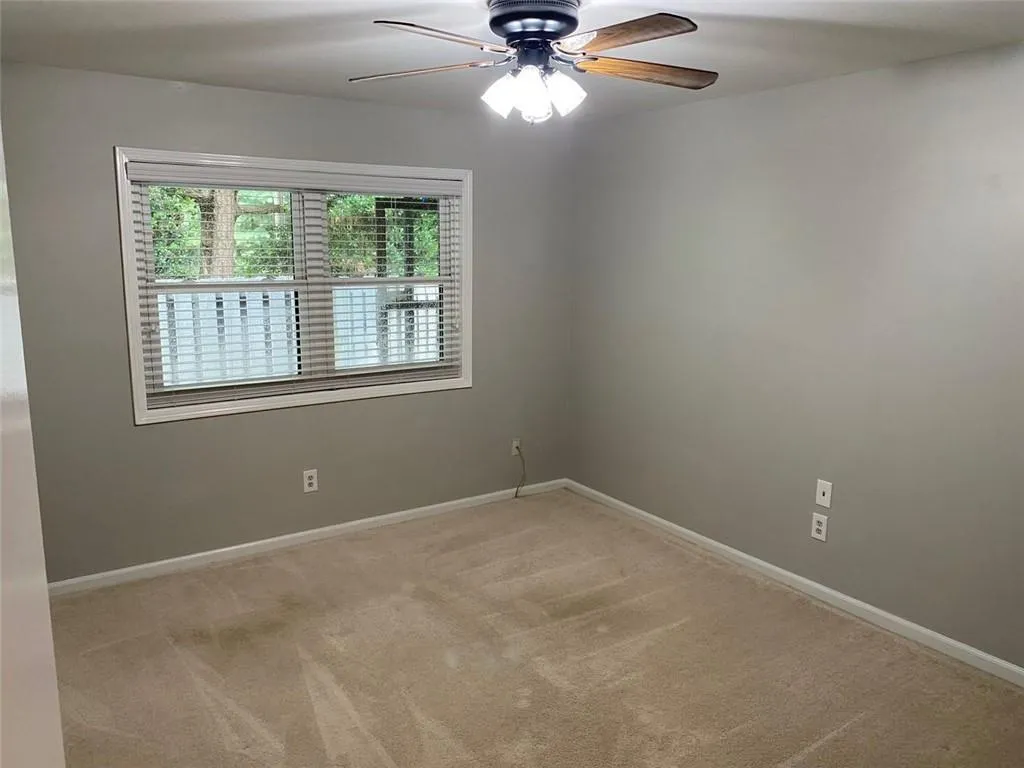 6851 Roswell Road Unit A11, Atlanta, Georgia 30328, 3 Bedrooms Bedrooms, ,2 BathroomsBathrooms,Residential,Sold,6851 Roswell Road Unit A11,6780017