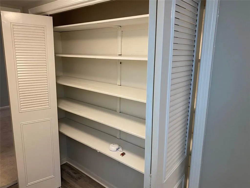 6851 Roswell Road Unit A11, Atlanta, Georgia 30328, 3 Bedrooms Bedrooms, ,2 BathroomsBathrooms,Residential,Sold,6851 Roswell Road Unit A11,6780017