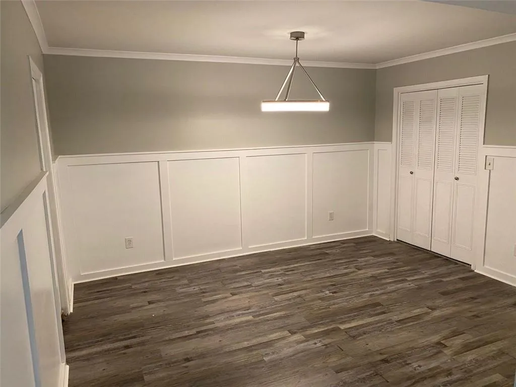 6851 Roswell Road Unit A11, Atlanta, Georgia 30328, 3 Bedrooms Bedrooms, ,2 BathroomsBathrooms,Residential,Sold,6851 Roswell Road Unit A11,6780017