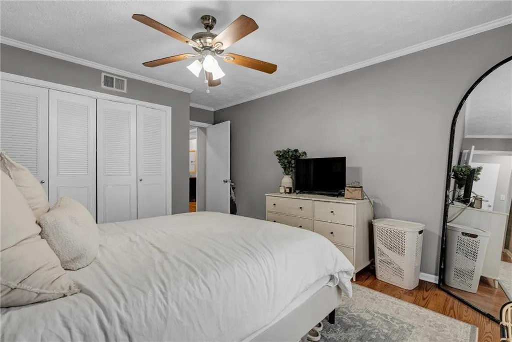 6851 Roswell Road Unit O-28, Sandy Springs, Georgia 30328, 2 Bedrooms Bedrooms, ,2 BathroomsBathrooms,Residential,Sold,6851 Roswell Road Unit O-28,7083774