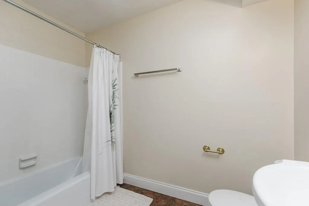 93 Forrest Place, Atlanta, Georgia 30328, 3 Bedrooms Bedrooms, ,3 BathroomsBathrooms,Residential,Sold,93 Forrest Place,6840417
