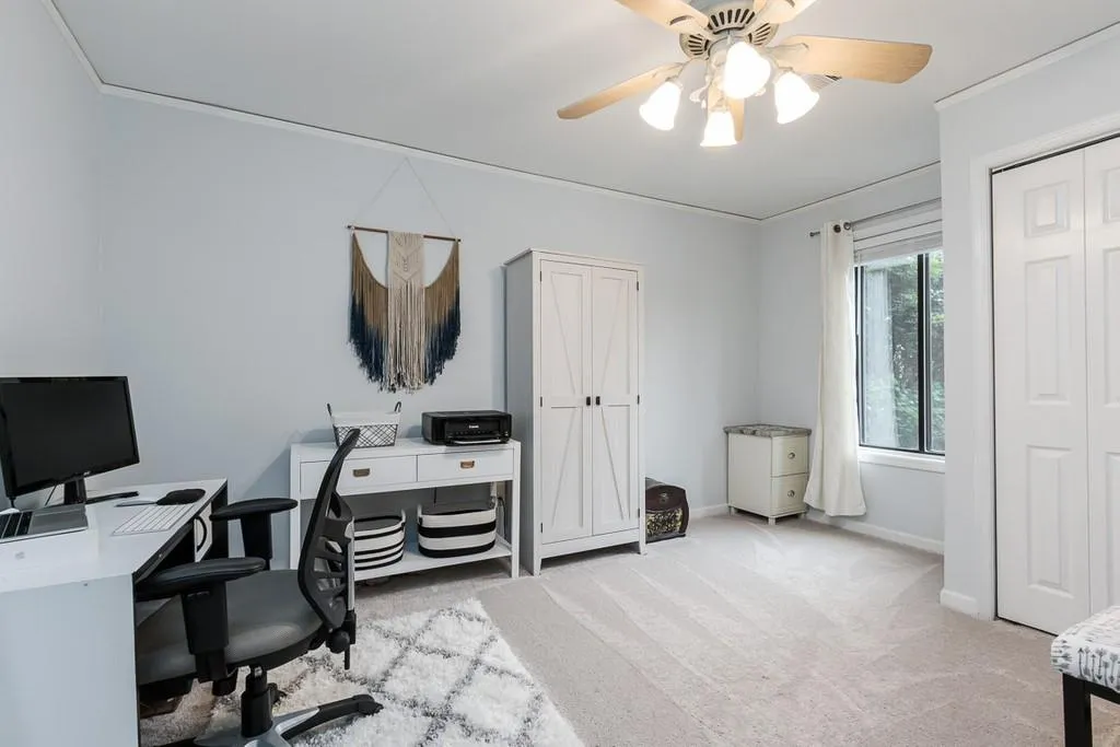 93 Forrest Place, Atlanta, Georgia 30328, 3 Bedrooms Bedrooms, ,3 BathroomsBathrooms,Residential,Sold,93 Forrest Place,6840417