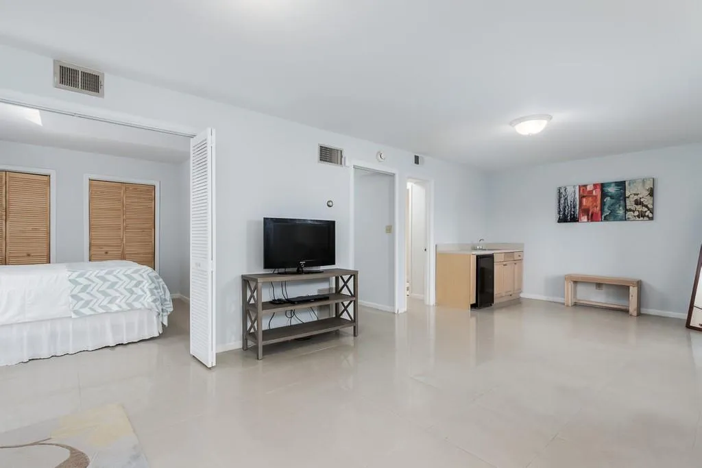 93 Forrest Place, Atlanta, Georgia 30328, 3 Bedrooms Bedrooms, ,3 BathroomsBathrooms,Residential,Sold,93 Forrest Place,6840417
