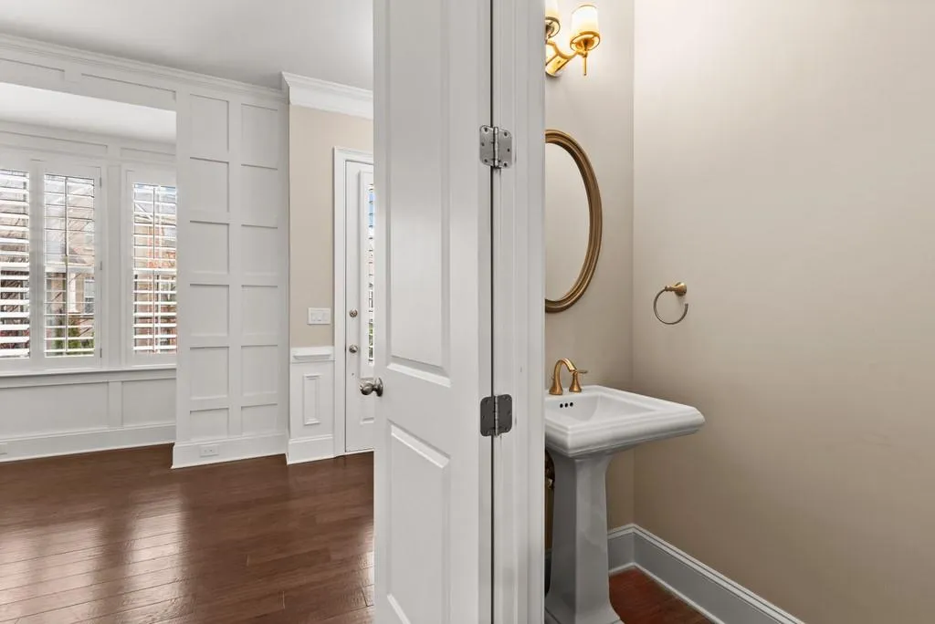 207 Alderwood Point Ne, Atlanta, Georgia 30328, 3 Bedrooms Bedrooms, ,3 BathroomsBathrooms,Residential,Sold,207 Alderwood Point Ne,6841119