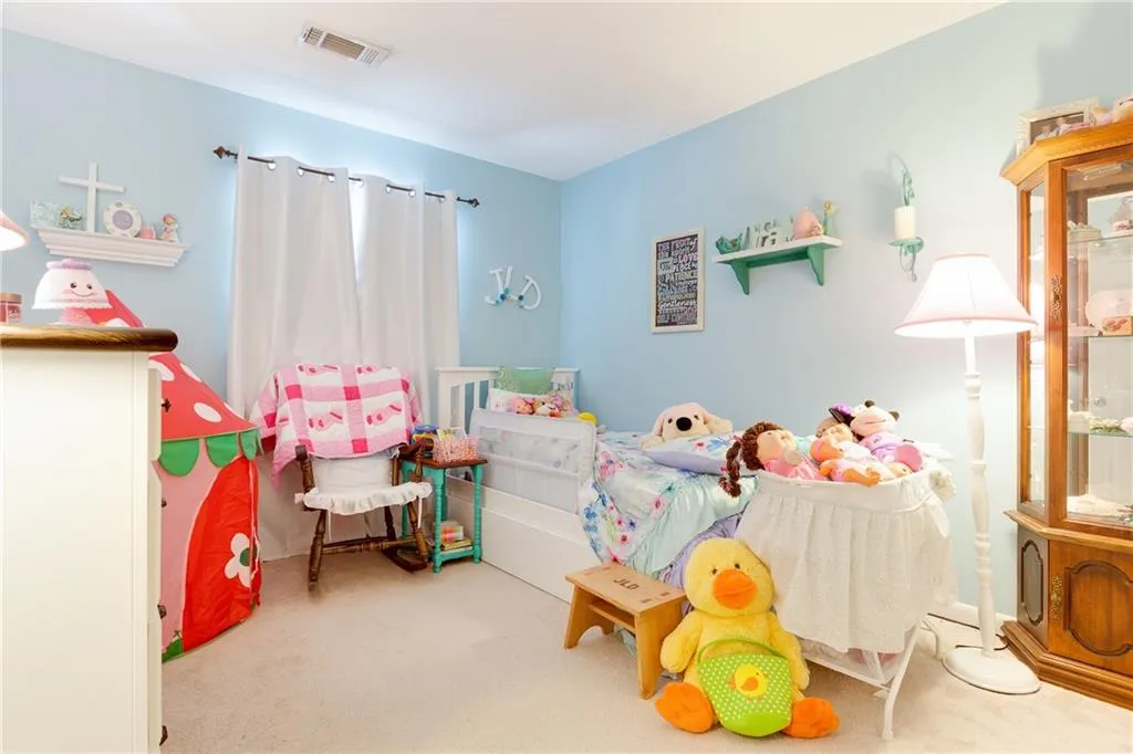 7162 Stonington Drive, Atlanta, Georgia 30328, 4 Bedrooms Bedrooms, ,3 BathroomsBathrooms,Residential,Sold,7162 Stonington Drive,6019092