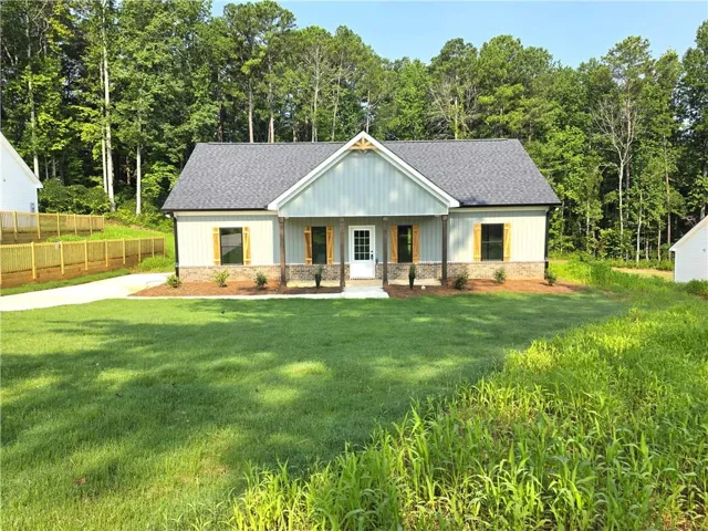 372 Flemister Circle, Dallas, Georgia 30157