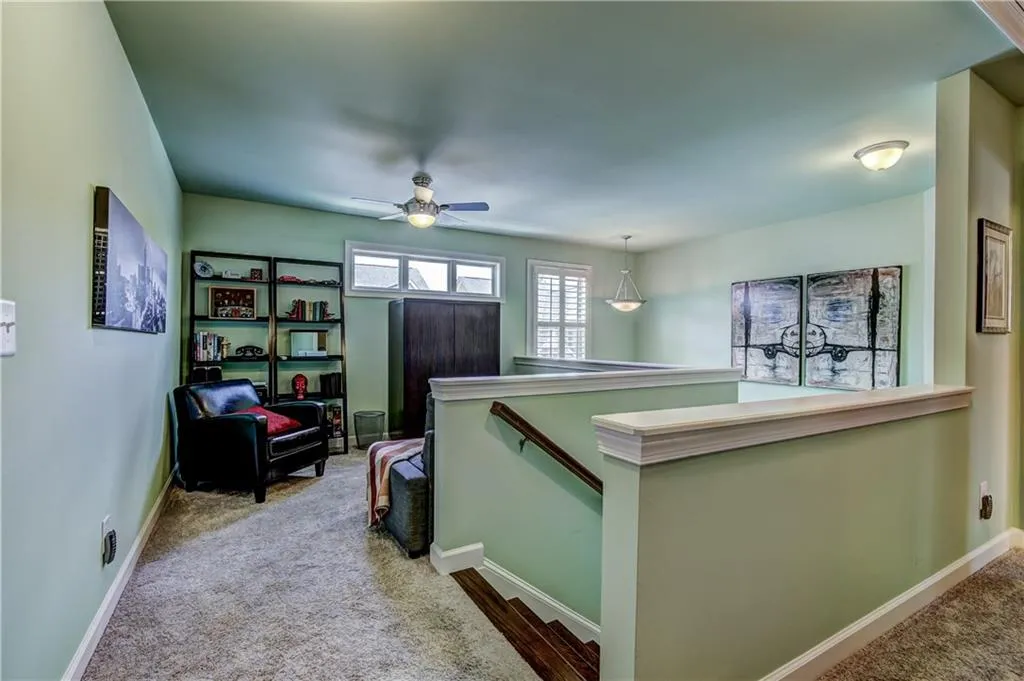 7710 Highland Bluff, Sandy Springs, Georgia 30328, 3 Bedrooms Bedrooms, ,2 BathroomsBathrooms,Residential,Sold,7710 Highland Bluff,5837305