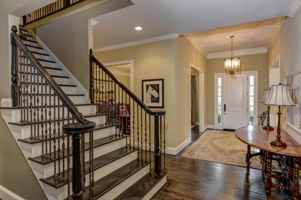 4160 Valley Creek Drive Se, Atlanta, Georgia 30339, 5 Bedrooms Bedrooms, ,4 BathroomsBathrooms,Residential,Sold,4160 Valley Creek Drive Se,5811829