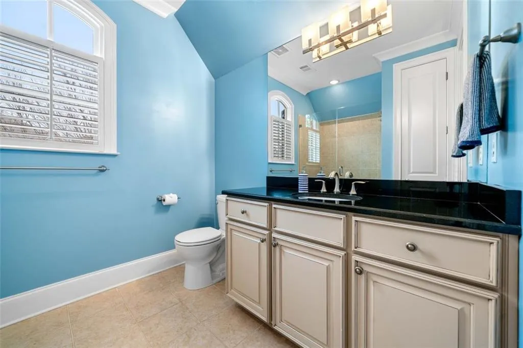 Ensuite of Secondary Suite