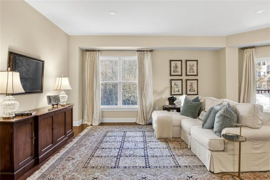 200 River Vista Drive Unit 225, Atlanta, Georgia 30339, 2 Bedrooms Bedrooms, ,2 BathroomsBathrooms,Residential,For Sale,200 River Vista Drive Unit 225,7732326