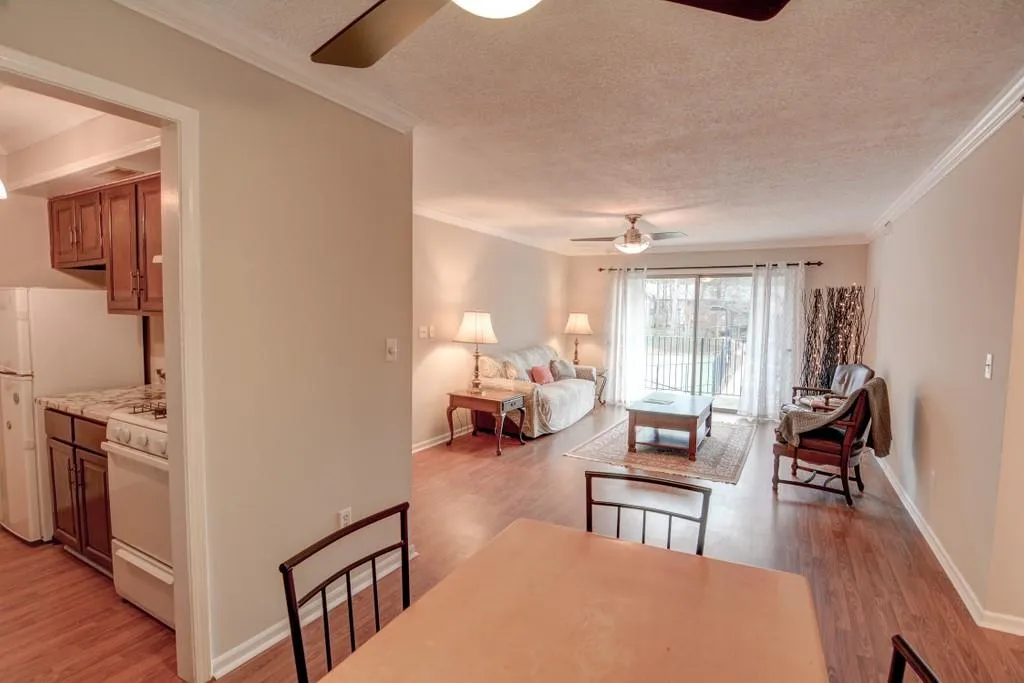 6851 Roswell Road Unit O7, Sandy Springs, Georgia 30328, 1 Bedroom Bedrooms, ,1 BathroomBathrooms,Residential,Sold,6851 Roswell Road Unit O7,6825349