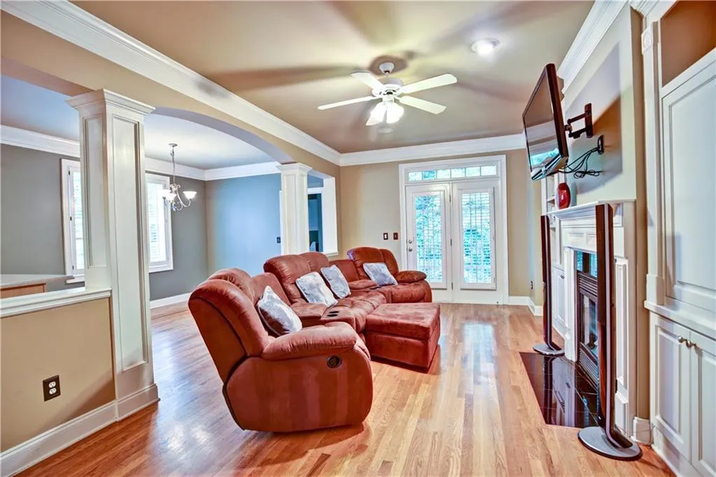 2599 Oglethorpe Circle Ne, Brookhaven, Georgia 30319, 4 Bedrooms Bedrooms, ,3 BathroomsBathrooms,Residential,Sold,2599 Oglethorpe Circle Ne,5738288