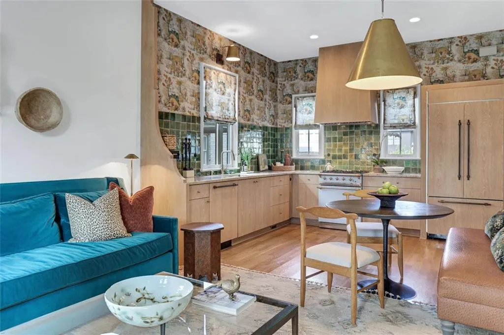2057 Manchester Street Ne, Atlanta, Georgia 30324, ,Residential Income,For Sale,2057 Manchester Street Ne,7644969