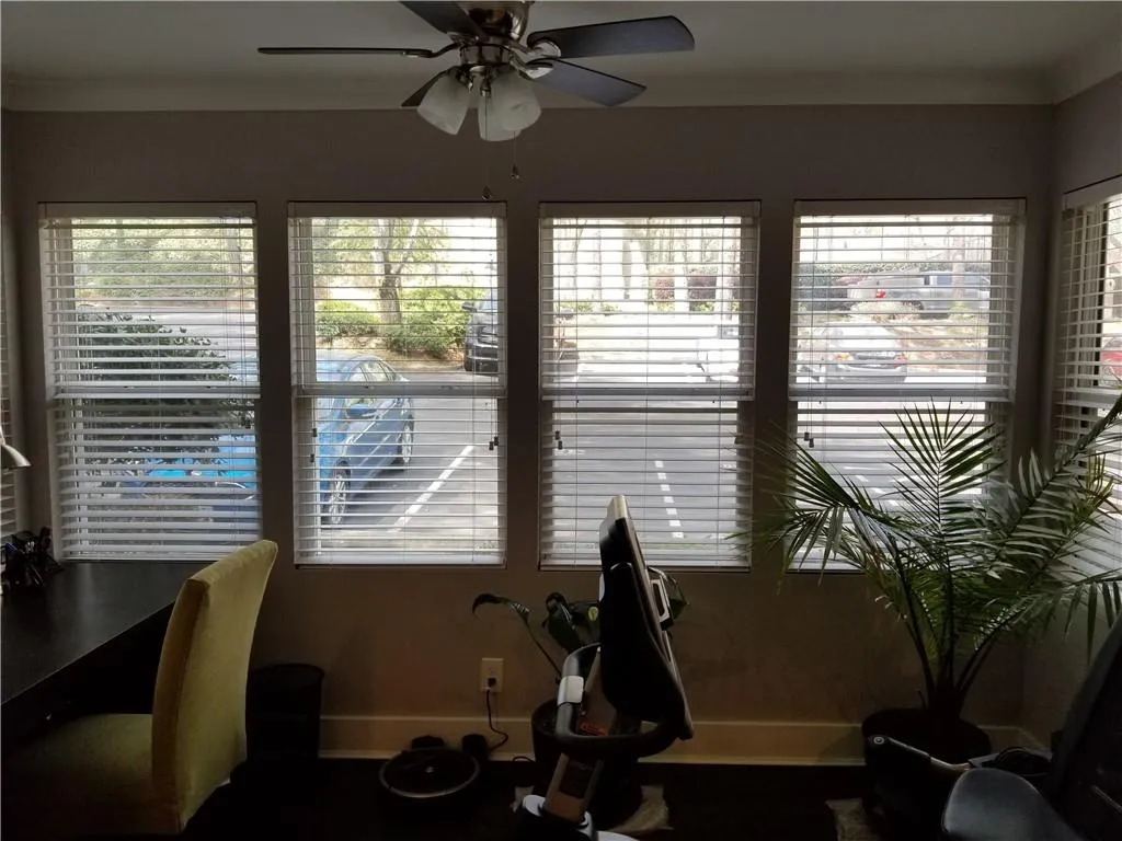 5141 Roswell Road Unit 6, Sandy Springs, Georgia 30342, 2 Bedrooms Bedrooms, ,2 BathroomsBathrooms,Residential,Sold,5141 Roswell Road Unit 6,6703625