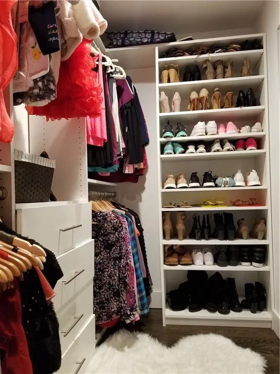 5141 Roswell Road Unit 6, Sandy Springs, Georgia 30342, 2 Bedrooms Bedrooms, ,2 BathroomsBathrooms,Residential,Sold,5141 Roswell Road Unit 6,6703625